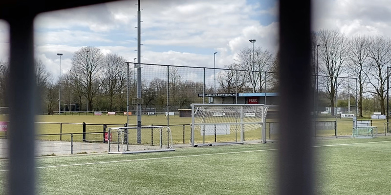 Sportwereld tegen corona: One team one smile bij SC ‘t Gooi