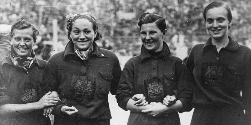 Estafettezwemsters Berlijn 1936