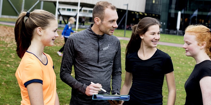 Trainers, inspireer jongeren tot een leven lang sporten