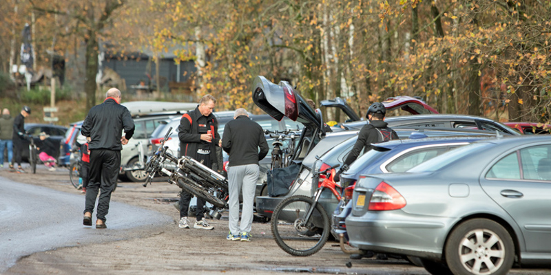 Footprint reizende amateursporter vraagt om actie